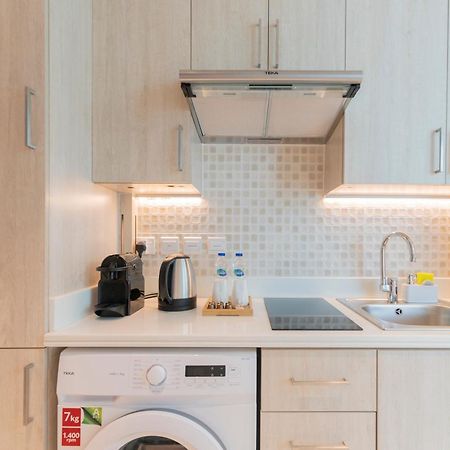 Studio With Pool And Private Beach Access On Palm Jumeirah Dubai Eksteriør billede